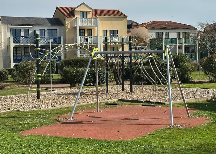 Duplex Ensoleille アパート